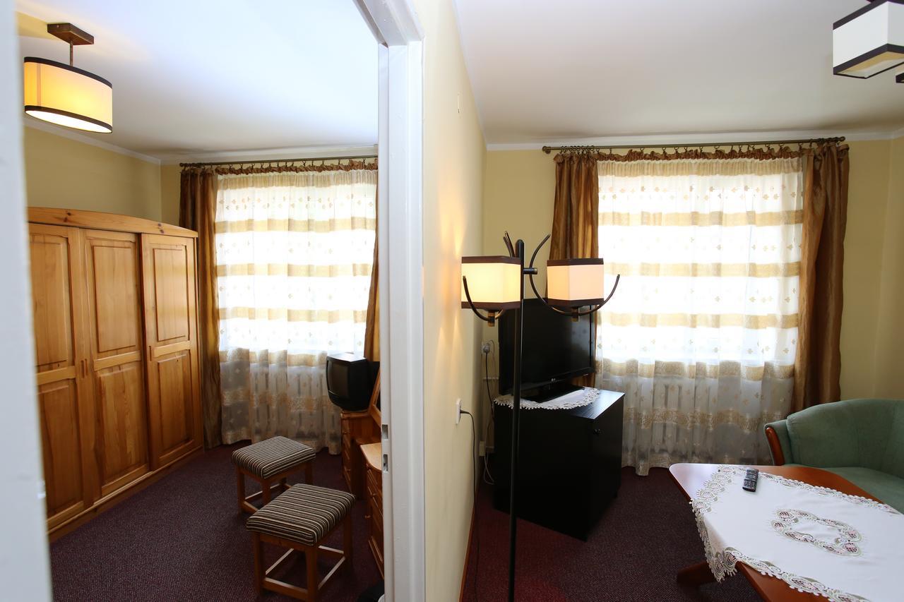 Hotel Kakadu Konin  Esterno foto