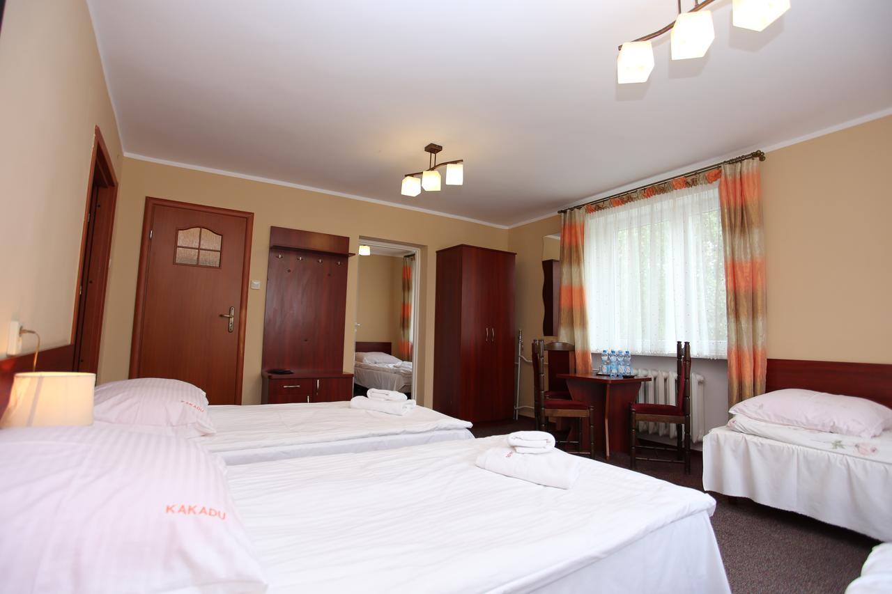 Hotel Kakadu Konin  Esterno foto
