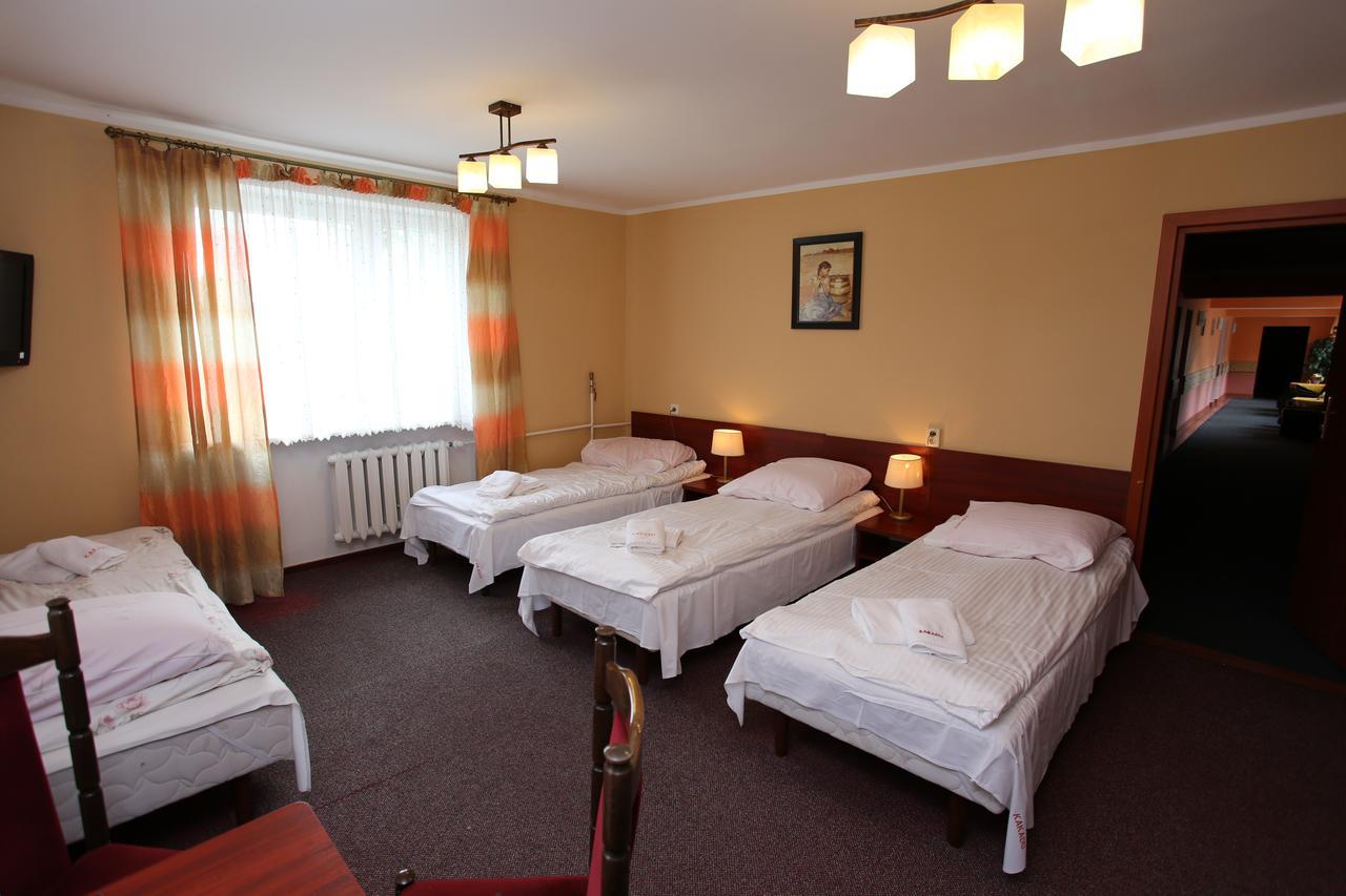 Hotel Kakadu Konin  Esterno foto